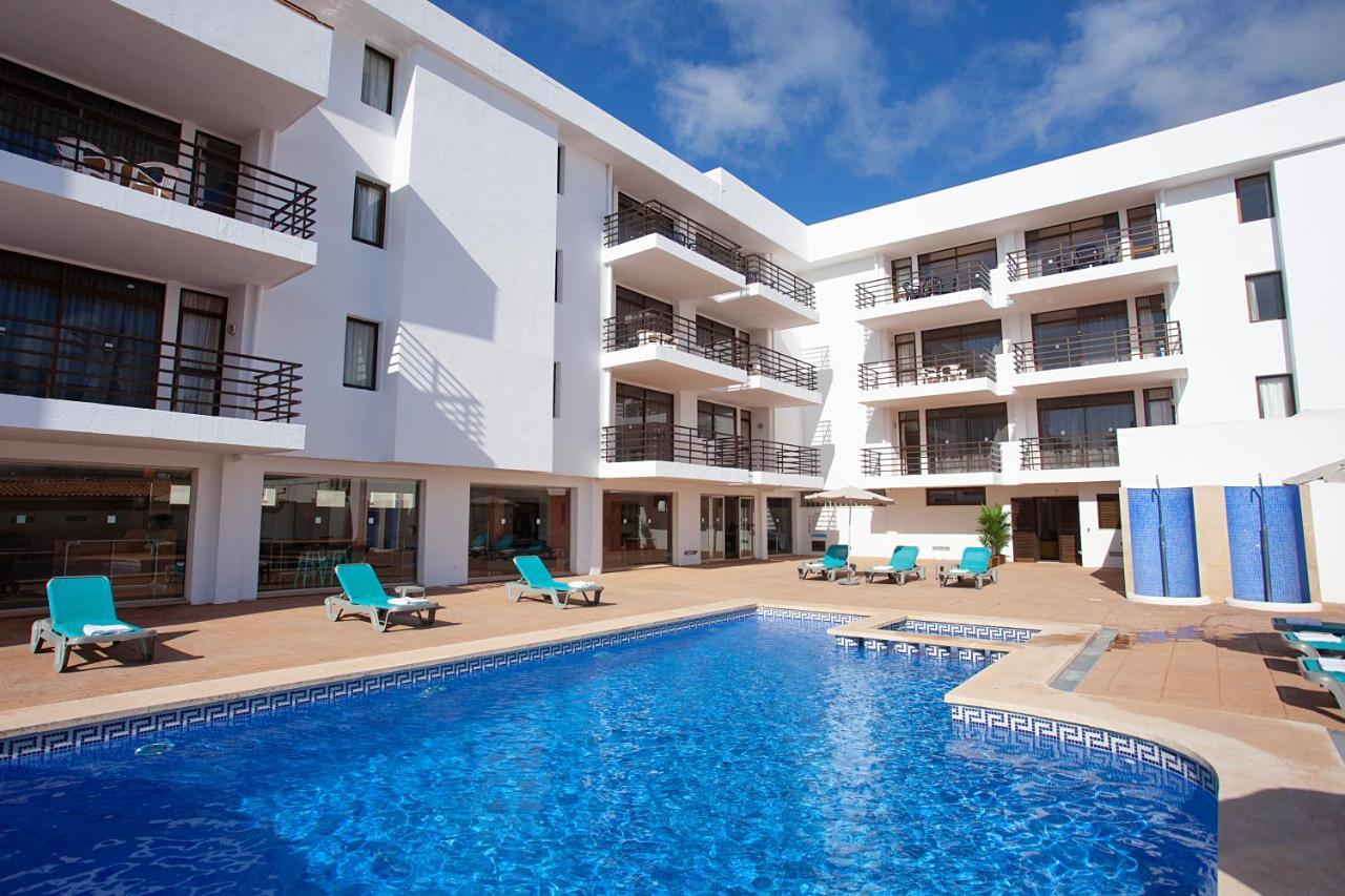 Apartamentos Don Quijote Cala Ratjada  Esterno foto